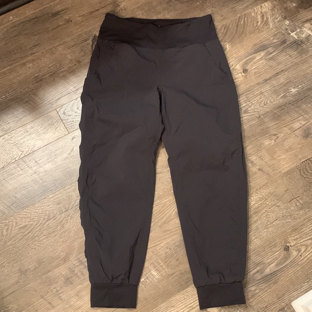 Prana Black Summit Joggers Medium - Picture 3 of 10